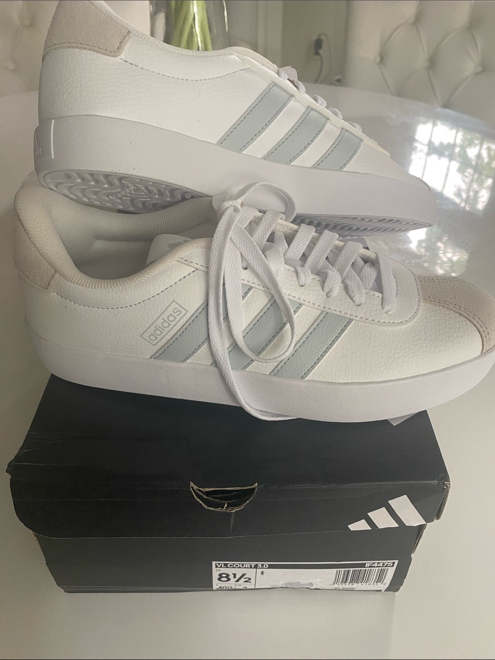 NIB adidas Women’s VL Court 3.0 Sneakers 👟 8.5 White/Halo Blue/Grey